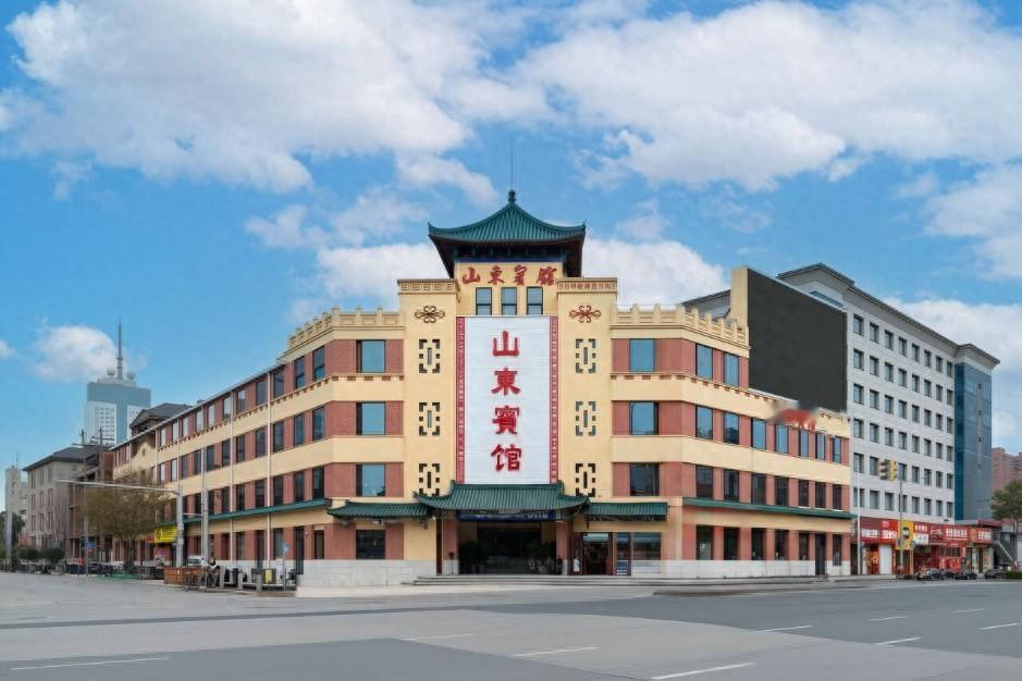 山东宾馆改造,以后济南火车站一下来看到的是这样的风格,可以助力济南火车站南广场成
