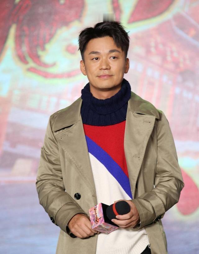王宝强拿不出2.5亿，骗鬼呢！最近王宝强导演主演的电影《狠家伙》陆陆续续有一