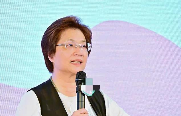 无视魏平政，王惠美拜会卓荣泰，点名陈素月被质疑是想要交棒给陈素月！就在9月10日