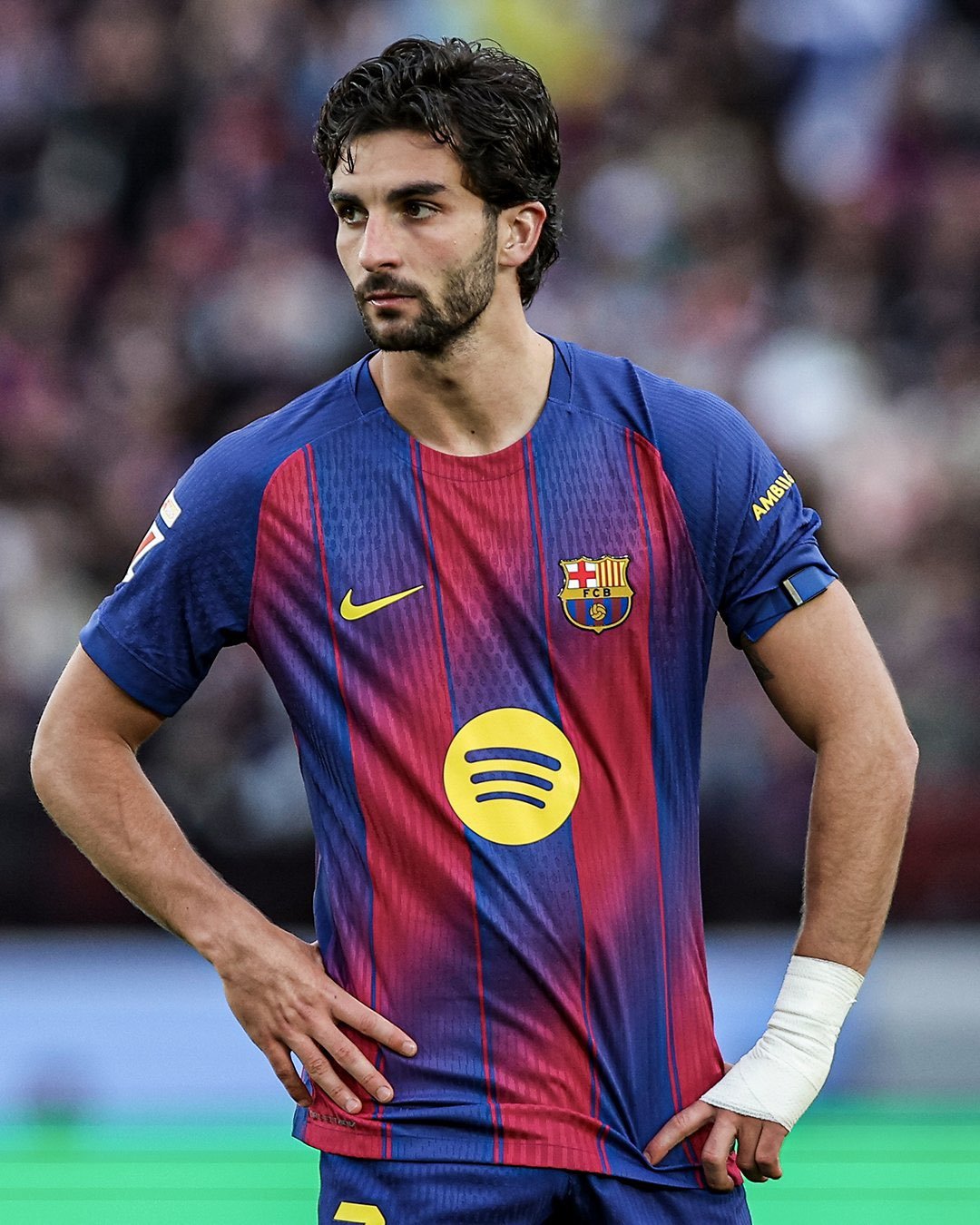 罗马诺：如果有报价，巴塞罗那愿意就费兰·托雷斯的出售进行谈判。但巴塞罗那并没