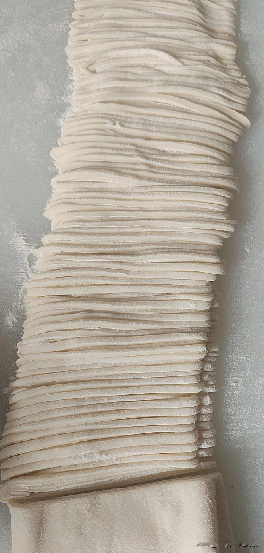 女邻居居然是985毕业的高材生，这点真的把我惊讶到了！她的数学那么差！上次让