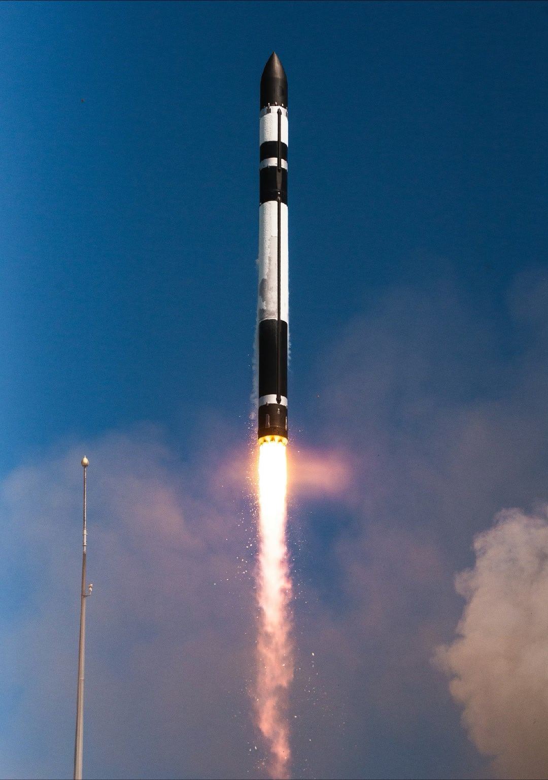 航天发射！这次是为了探索宇宙！(同样的技术途径，操作的人和目的，一声叹息……)