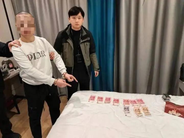 太嚣张了，必须严惩！“我是小偷，快来抓我！”男子盗窃后连发42条视频和图片挑衅民