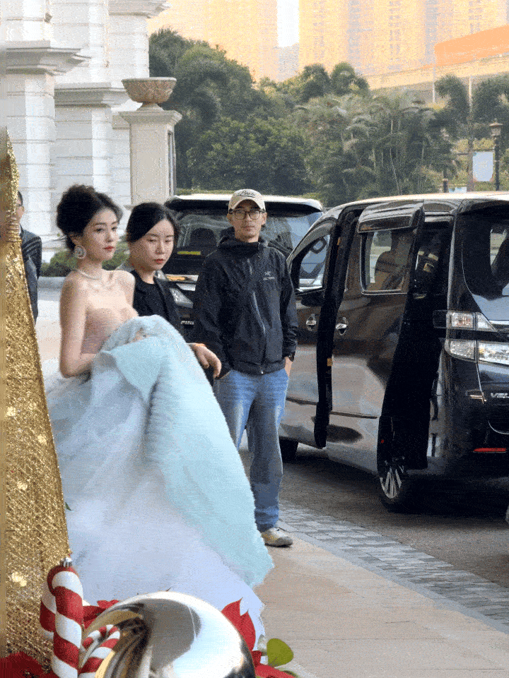 忘了是哪次活动了白鹿这个妆造🍠女孩子都好喜欢，赞都特别高​​​