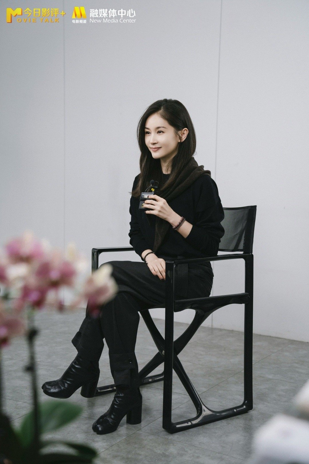 我以为长大后会自动变成王子文最简单的直发黑框，最安静的状态，王子文身上那种冲破