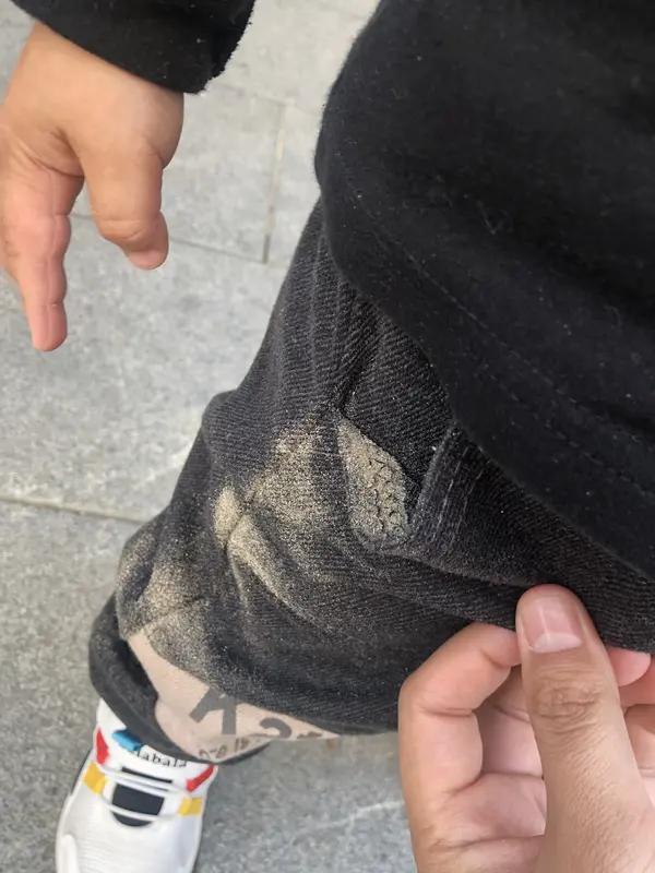 穿脏童装退货被拒，竟咒商家孩子下地狱！公职身份曝光后，结局大快人心家人们，