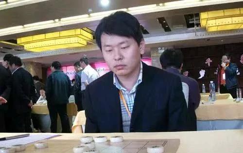 资深媒体人象棋王子最近在直播间透露说“许多象棋特级大师甚至世界冠军在跟我聊天时都