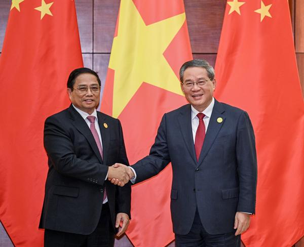 越南的“友谊”，已经“一文不值”。“老街-河内-海防”铁路的“合作”，必须“立即