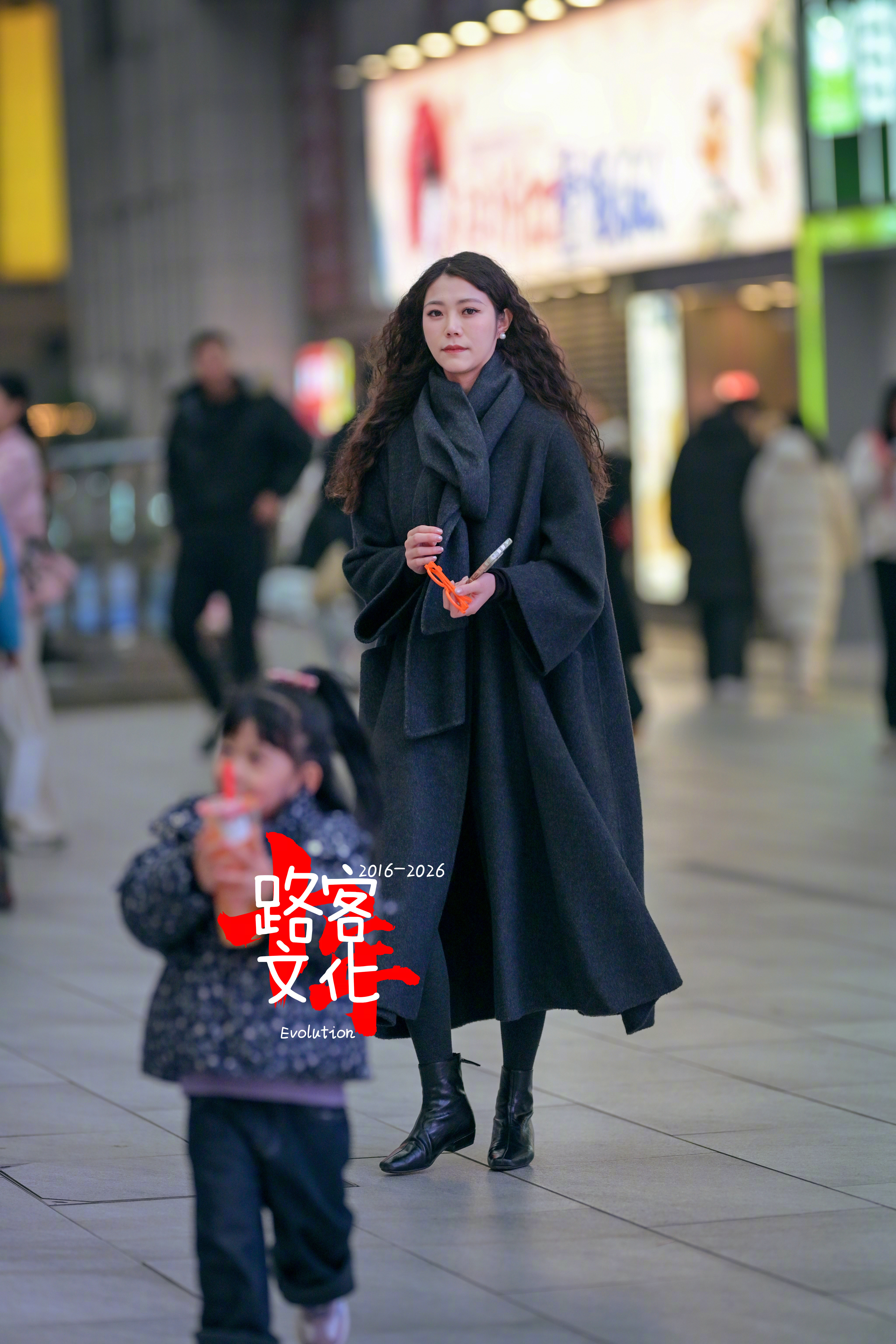 气质真的好有一种大姐大的气场