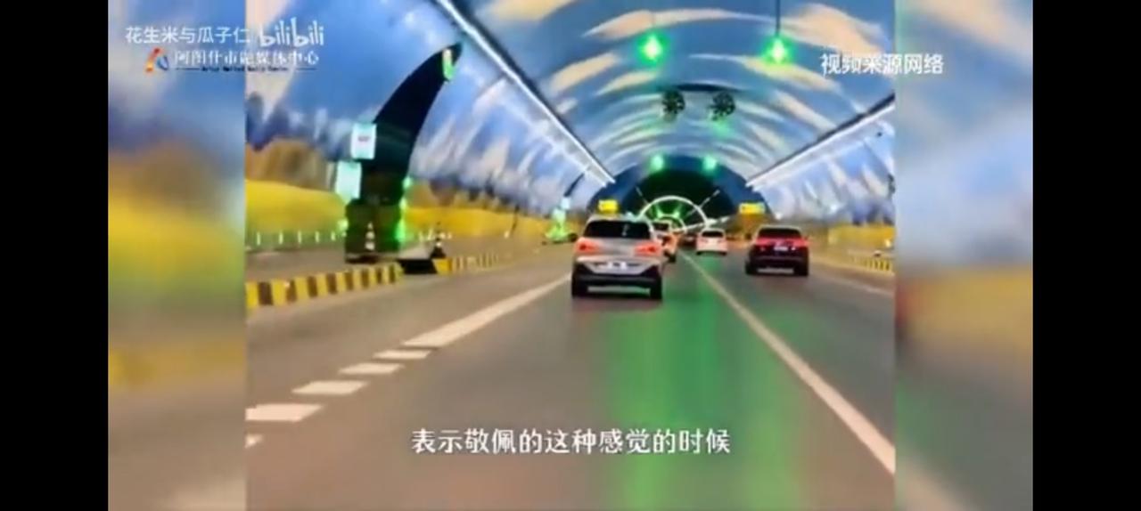 迪丽努尔一句话震撼了台湾游客，她们不由自主拍的视频，竟然火遍大江南北。一个维吾