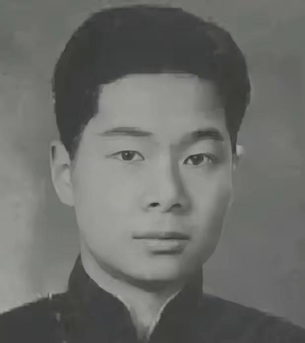 1992年，纽约的雪粒子打在窗沿，生性风流、飞扬跋扈的孔令侃倒在曼哈顿公寓地板上