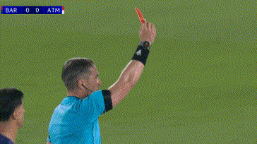 库巴西的一张红牌最终改变了战局，导致了巴萨主场0：2不敌马竞。库巴西的这次防守