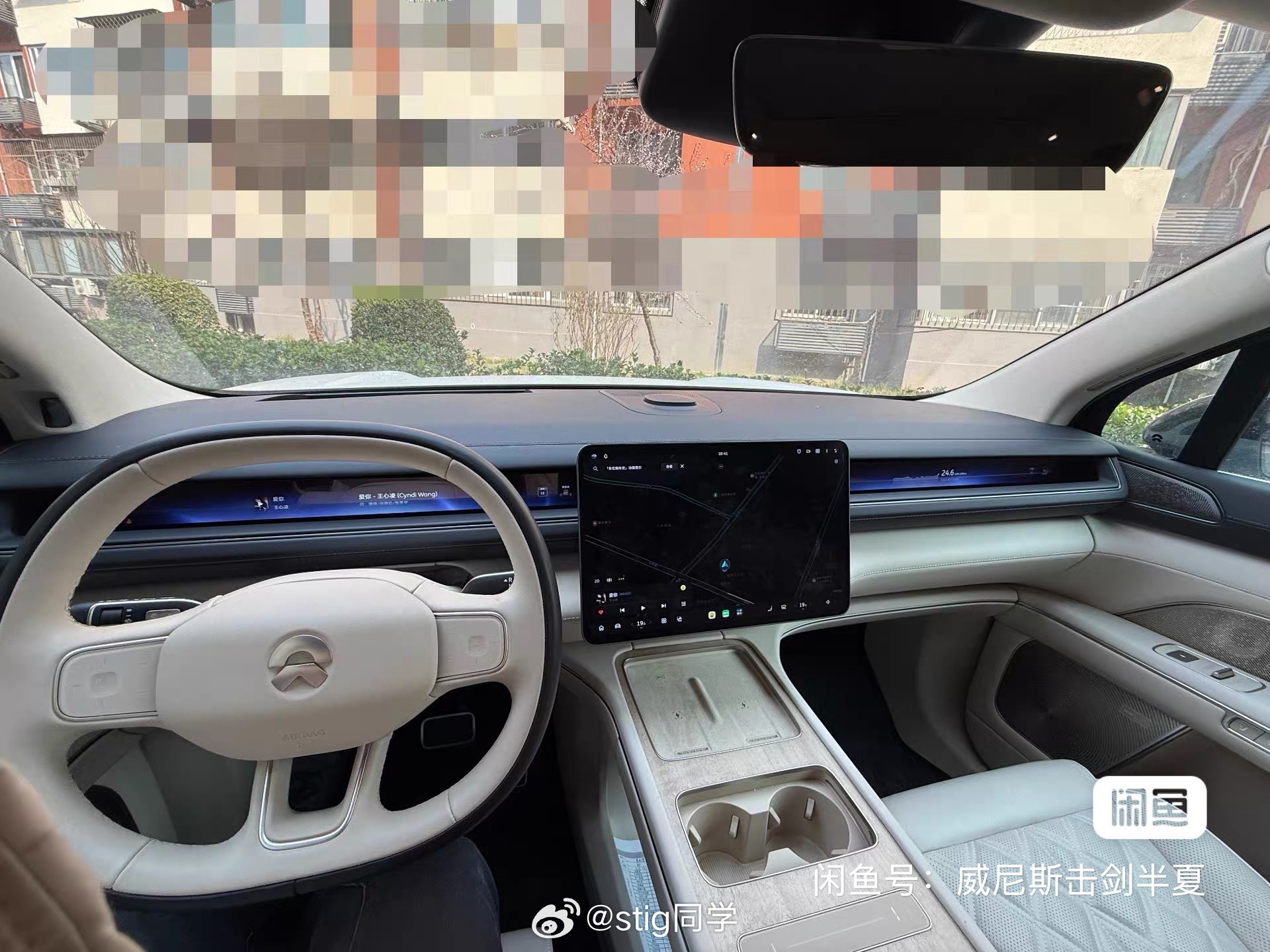 海鲜市场看到的一台很特别的3代蔚来es8这是一台没有量产的更入门的版本20寸轮