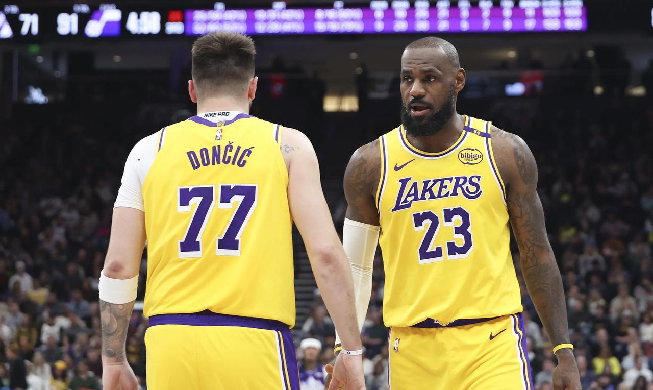 NBA传奇巨星多米尼克-威尔金斯真是太懂球了！最近威尔金斯在接受媒体采访时聊到了