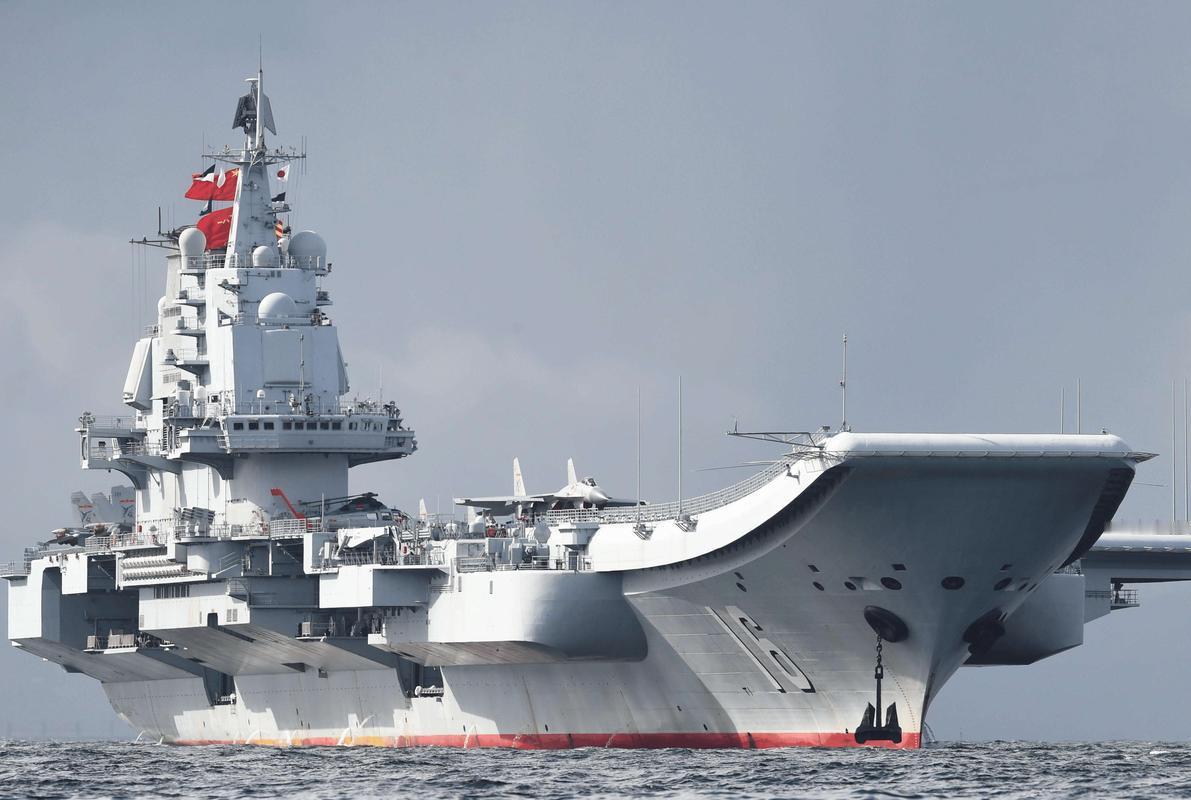 🌛东大这两年造完航母发现不对味了，自己的无人机、无人艇、空间武器、超高音速