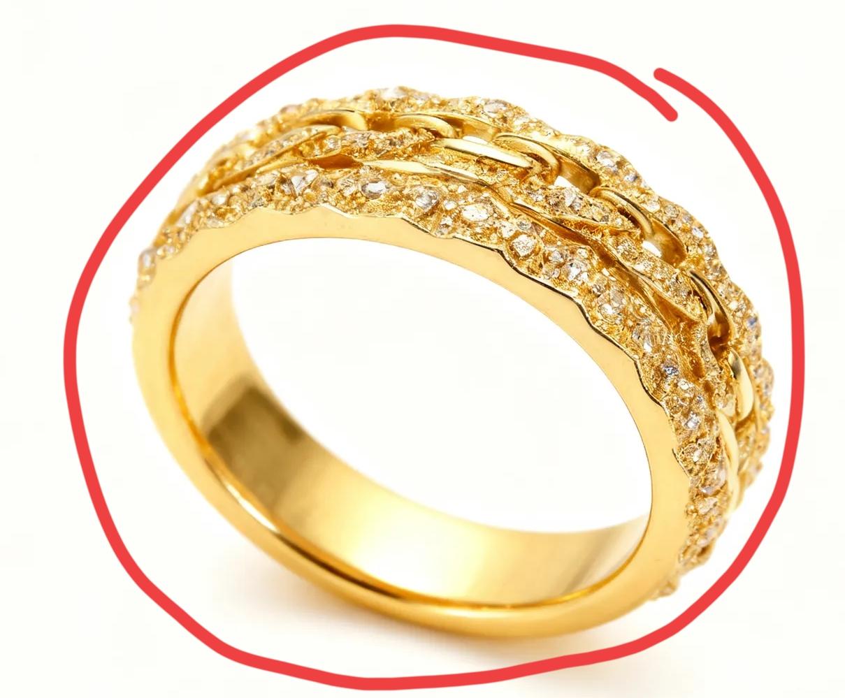 手里有闲钱的朋友听我一句劝，现在千万别跟风追金！一觉醒来黄金回收价冲到928，看