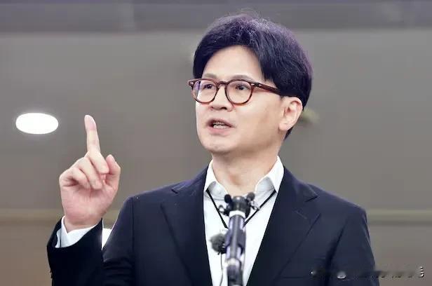 韩东勋：“国民力量党也曾阻止戒严……绝不容忍此类行径”针对韩国共同民主党提