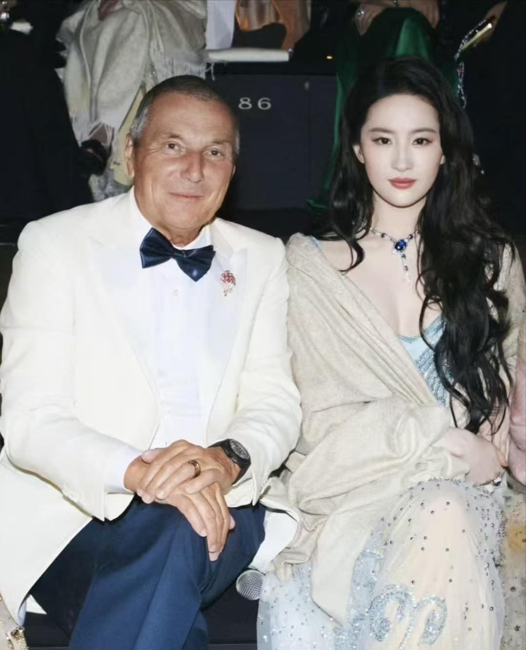 刘亦菲代言版图迭代透露何种商业信号？近年刘亦菲的商务版图完成一轮清晰迭代：
