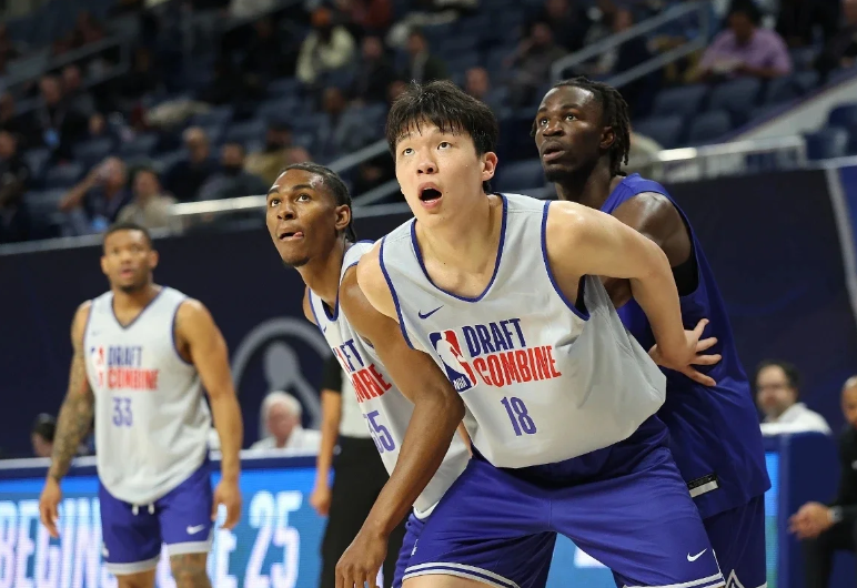 25届nba选秀实战最强中锋——杨瀚森目前只要和杨瀚森有过对位的中锋球员都佐