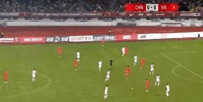 中国U22男足输给越南，大家是不是觉得“青训”还差点意思？比赛结果让人失望，