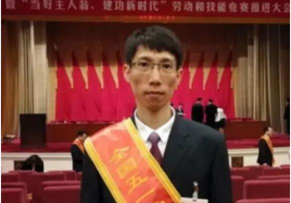 “离开中国，美国给你年薪1000万！”2019年，美国开出了上千万年薪的条件，只
