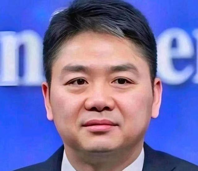 马云说：我没离过婚，老婆还是原配；马化腾也说：我也没离，原配一直没换；王健林同样