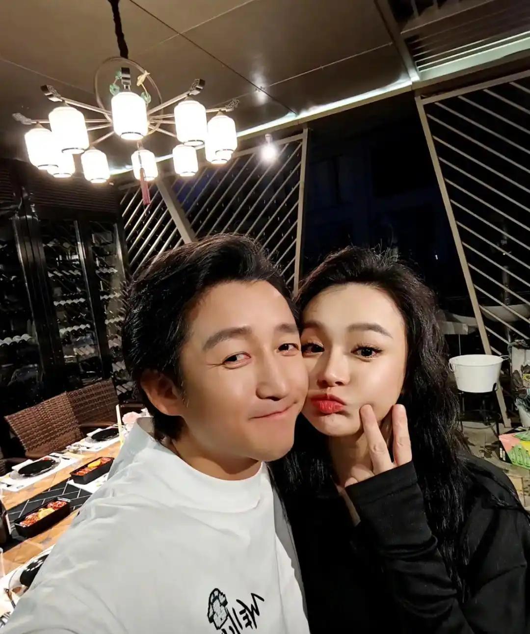 我有一种预感，邹市明的好日子就要来了，不是他要跟冉莹颖划清界限，也不是他4