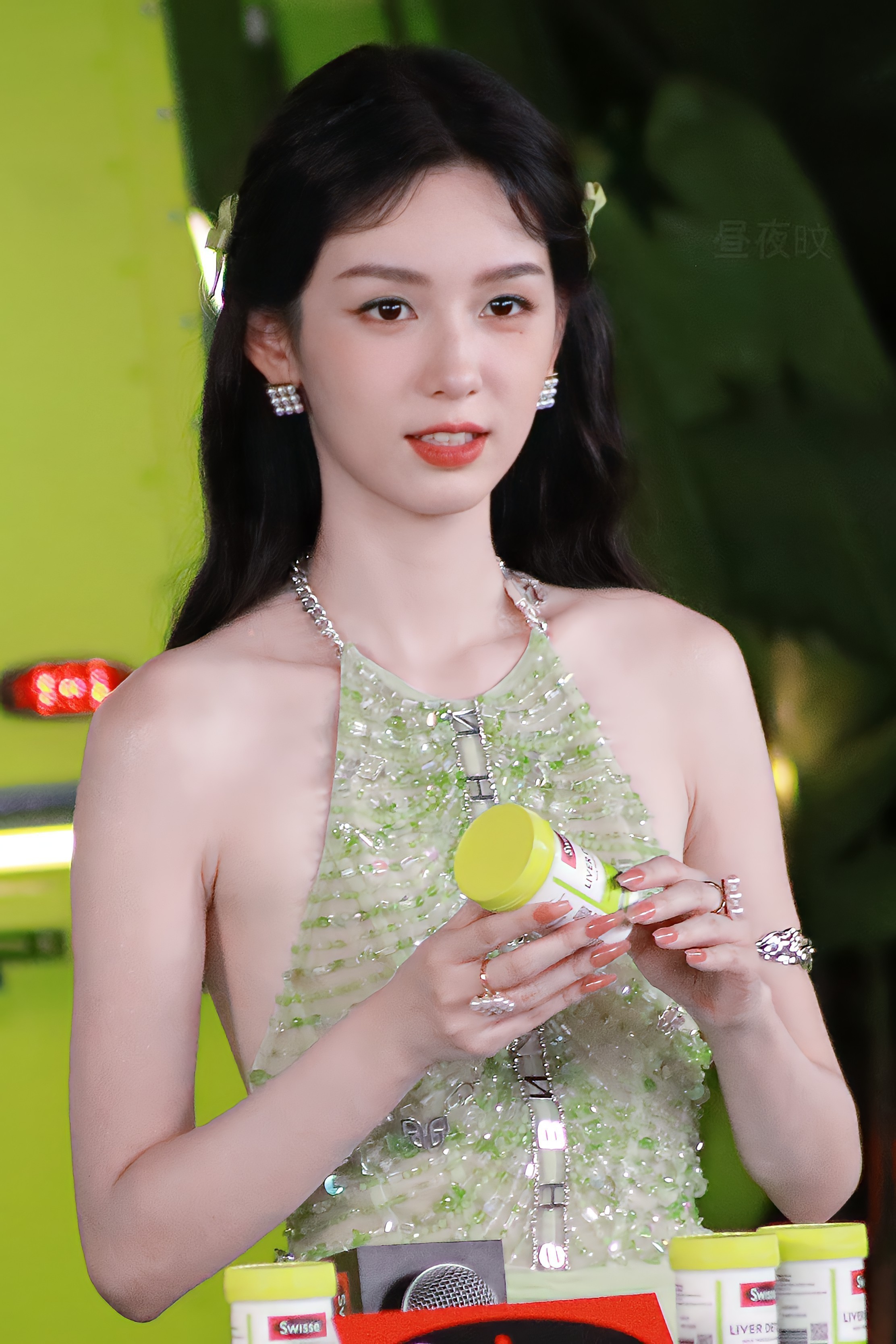 周也喊的是姐把的是妹周也线下美图是抹茶小蛋糕🌱​​​