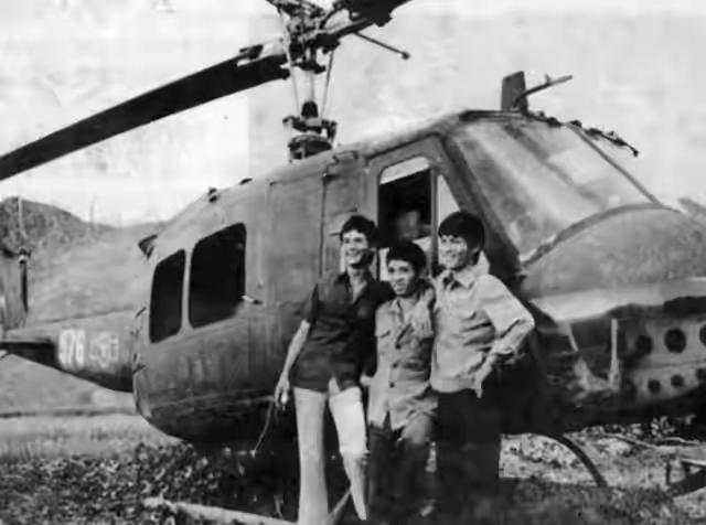 1981年越军上尉难舍延安情，自备黑市电瓶劫机携10人贴地潜行甩掉米格降落中国，