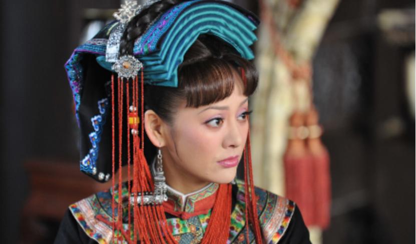 1381年，贵州土司奢香夫人，无故遭到大将军马烨的鞭打。那鞭子落在身上时，贵