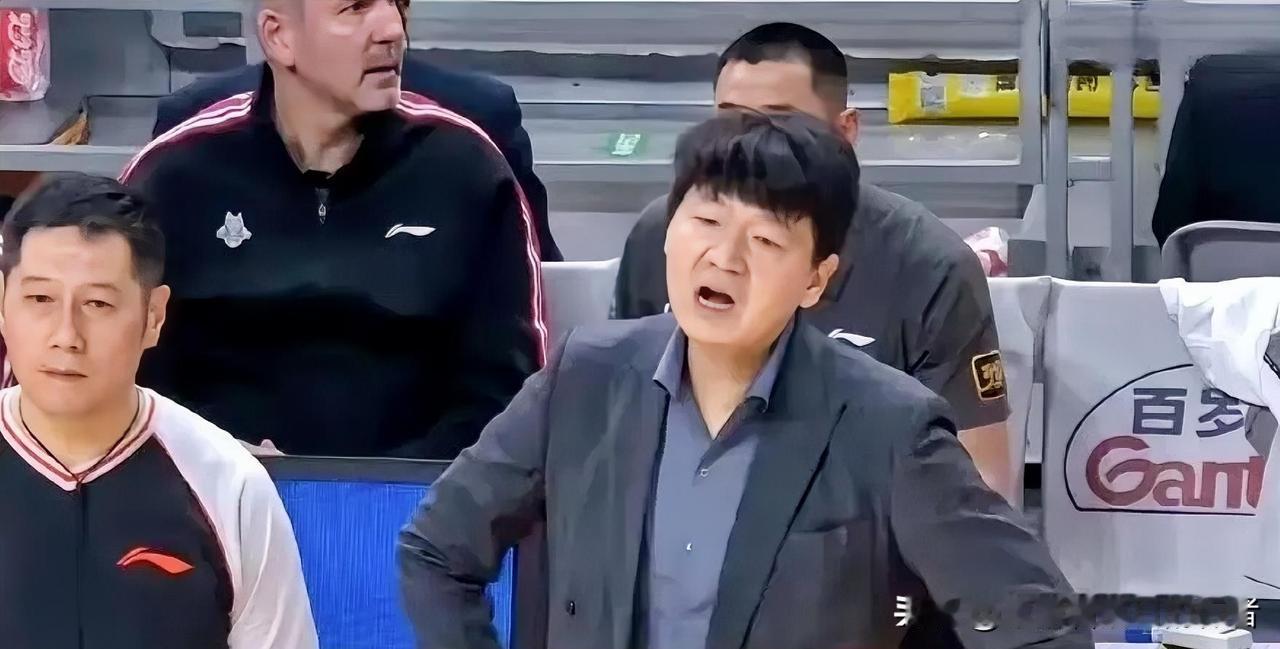 脸都不要了[捂脸哭]，山东96-101不敌天津，这3人必须为输球负责！1