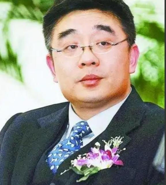 复旦大学钱文忠教授，撕开了中国社会当下最大的遮羞布，振聋发聩！他曾说：“我们的社