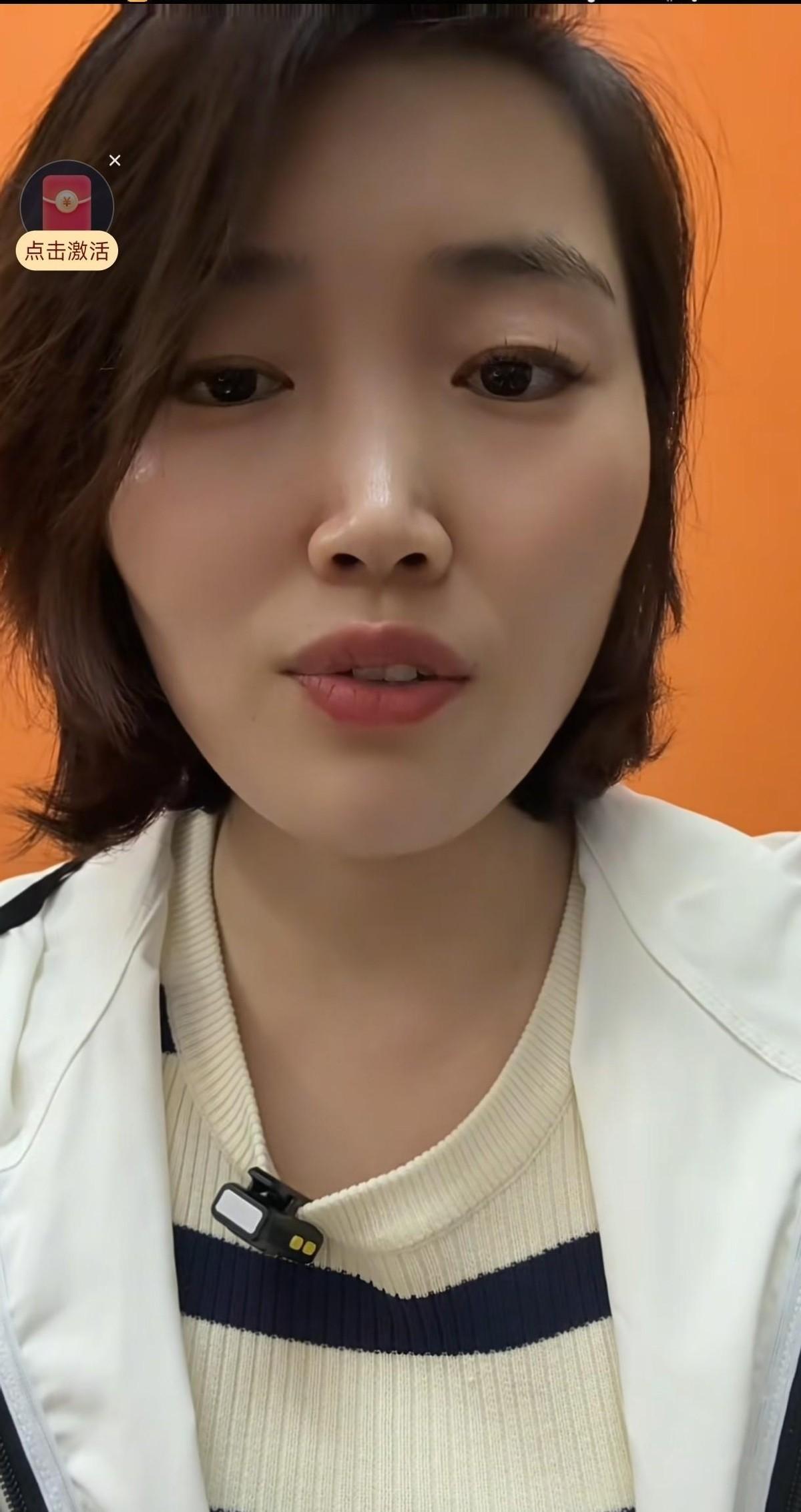 这回真是闹大了。一位学生家长在网上闹得满城风雨，结果官方通告一出，事情完全不是那