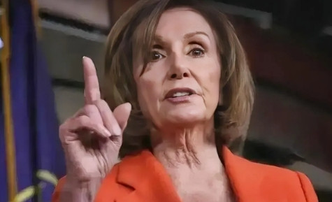 佩洛西公开喊话了！美国民主党大佬佩洛西7月29日公开表示，特朗普拒绝赖清德过境，