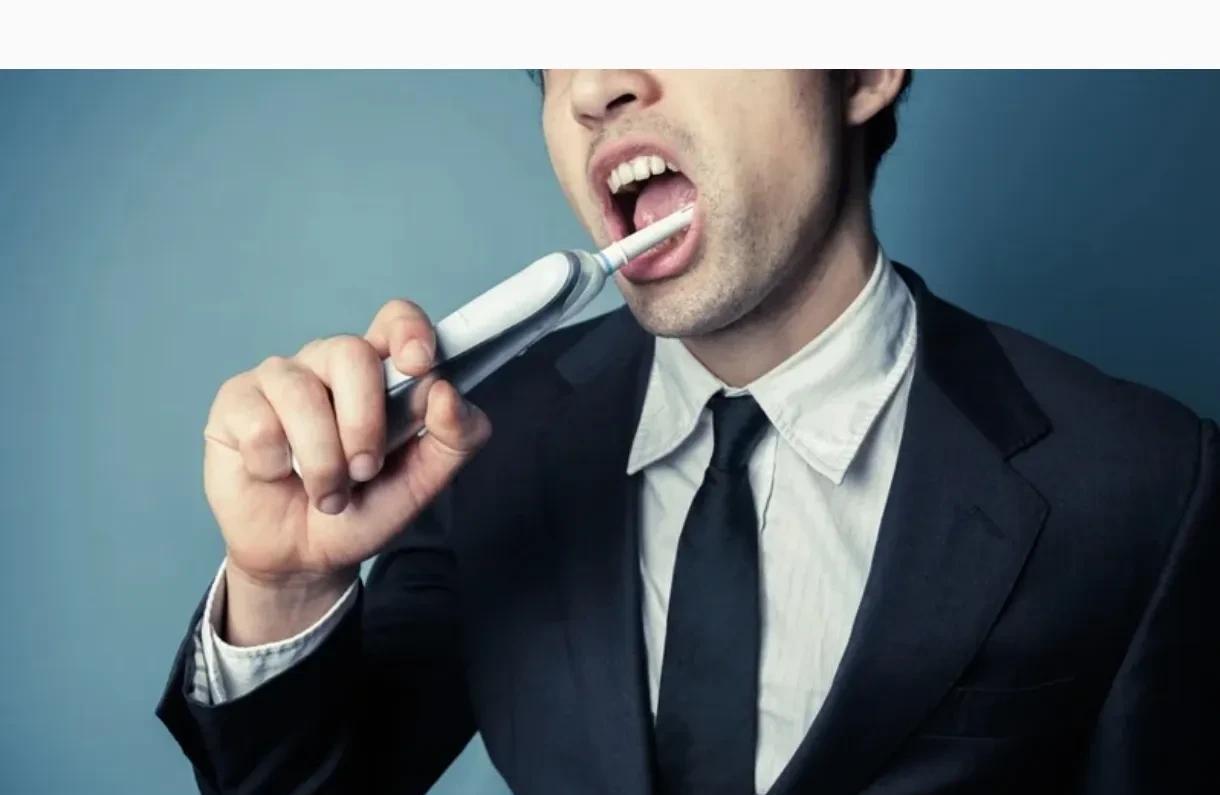 老公偷吃被电动牙刷出卖！老婆成功捉奸刷牙也可能出卖行踪？英国一名人妻怀疑丈夫