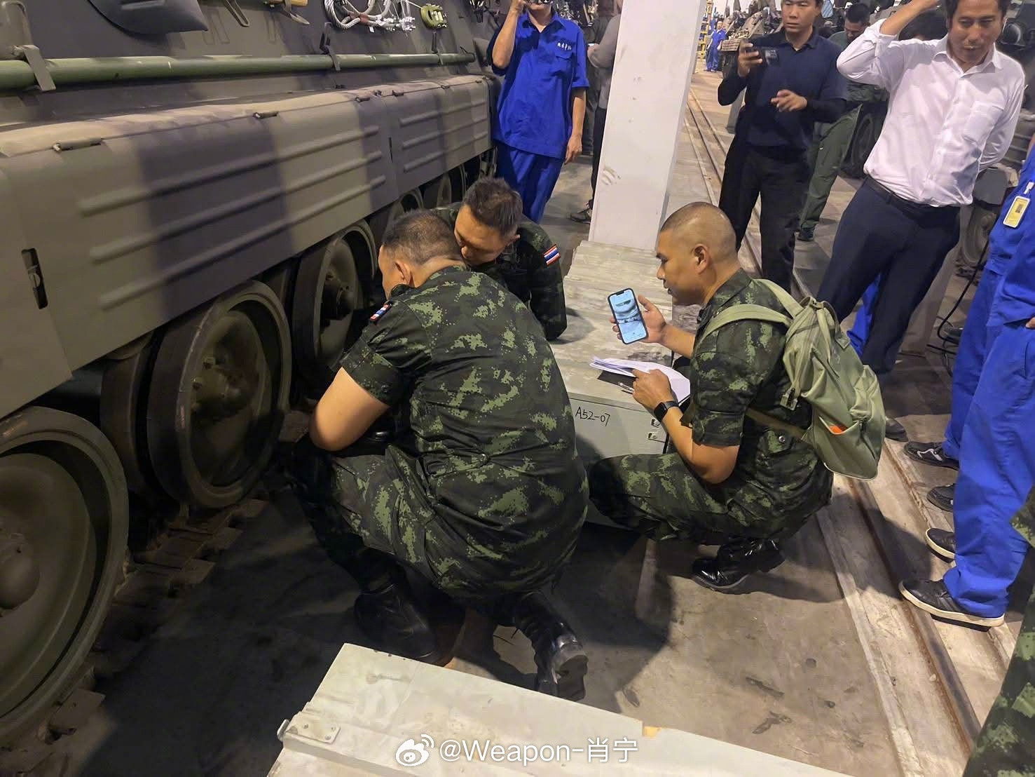 烽火问鼎计划中国北方工业公司（NORINCO）为泰国陆军进行了29辆85型装甲