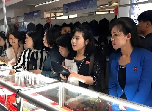 [比心]朝鲜98%出口商品卖给中国，都是什么商品？说句你们不敢信的，它出口的很多商