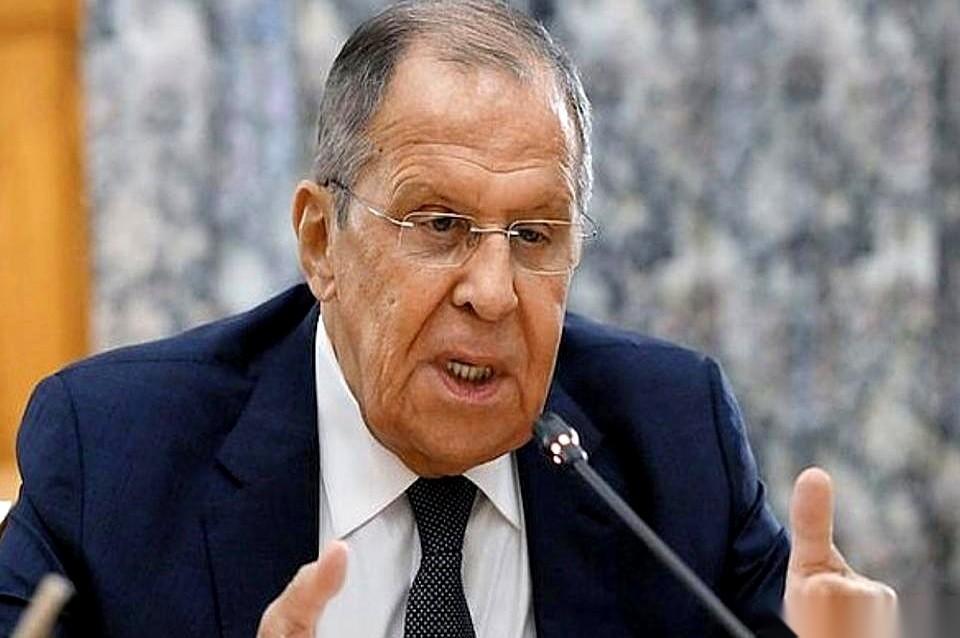 老毛子外长那句话，真是绝了。一针见血，直接把特朗普那点心思给戳穿了：他不是烦中