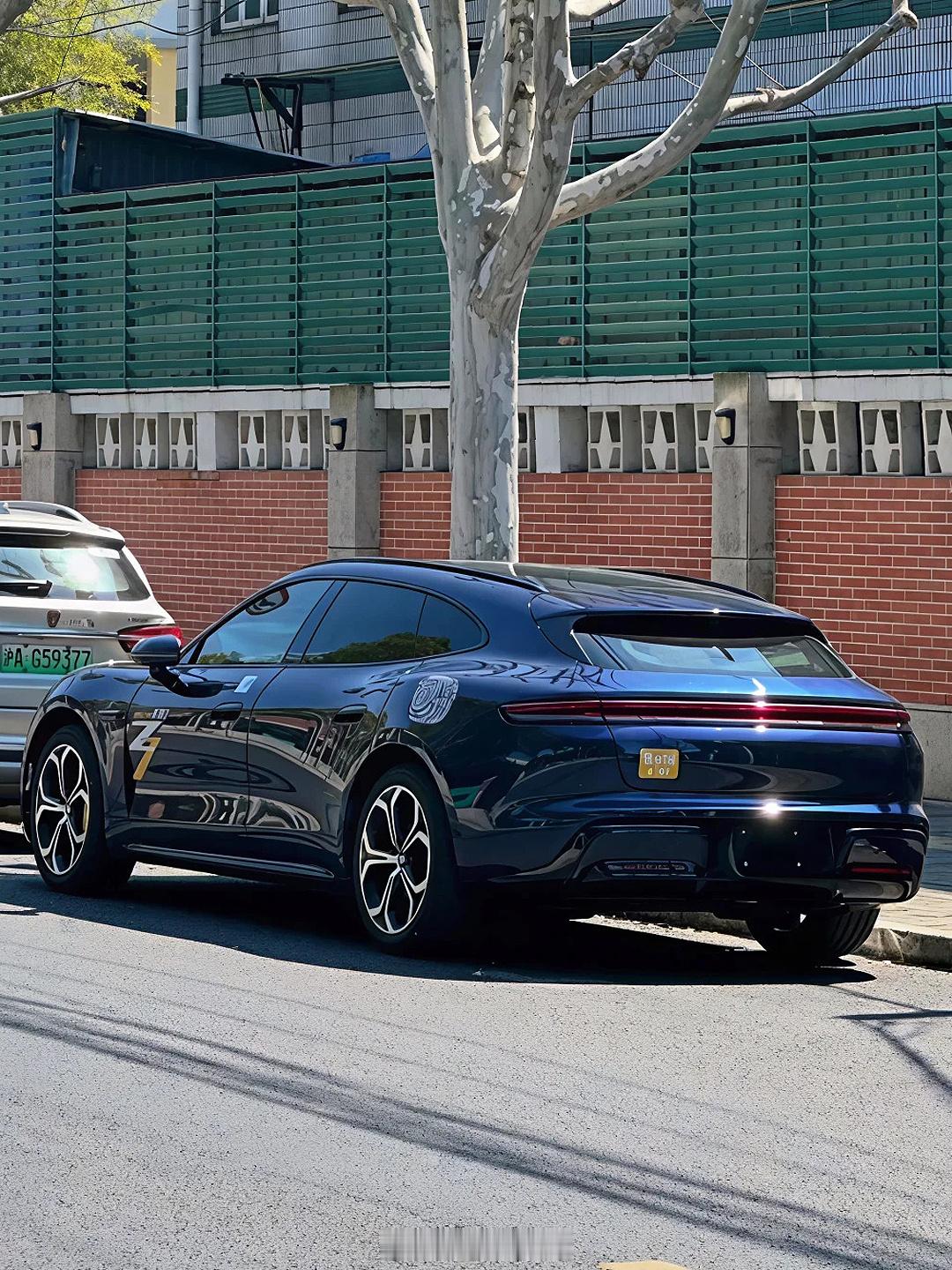 疑似尚界Z7T实车曝光，朋友们觉得好看嘛？纯电中大型猎装车车长5036，轴距3