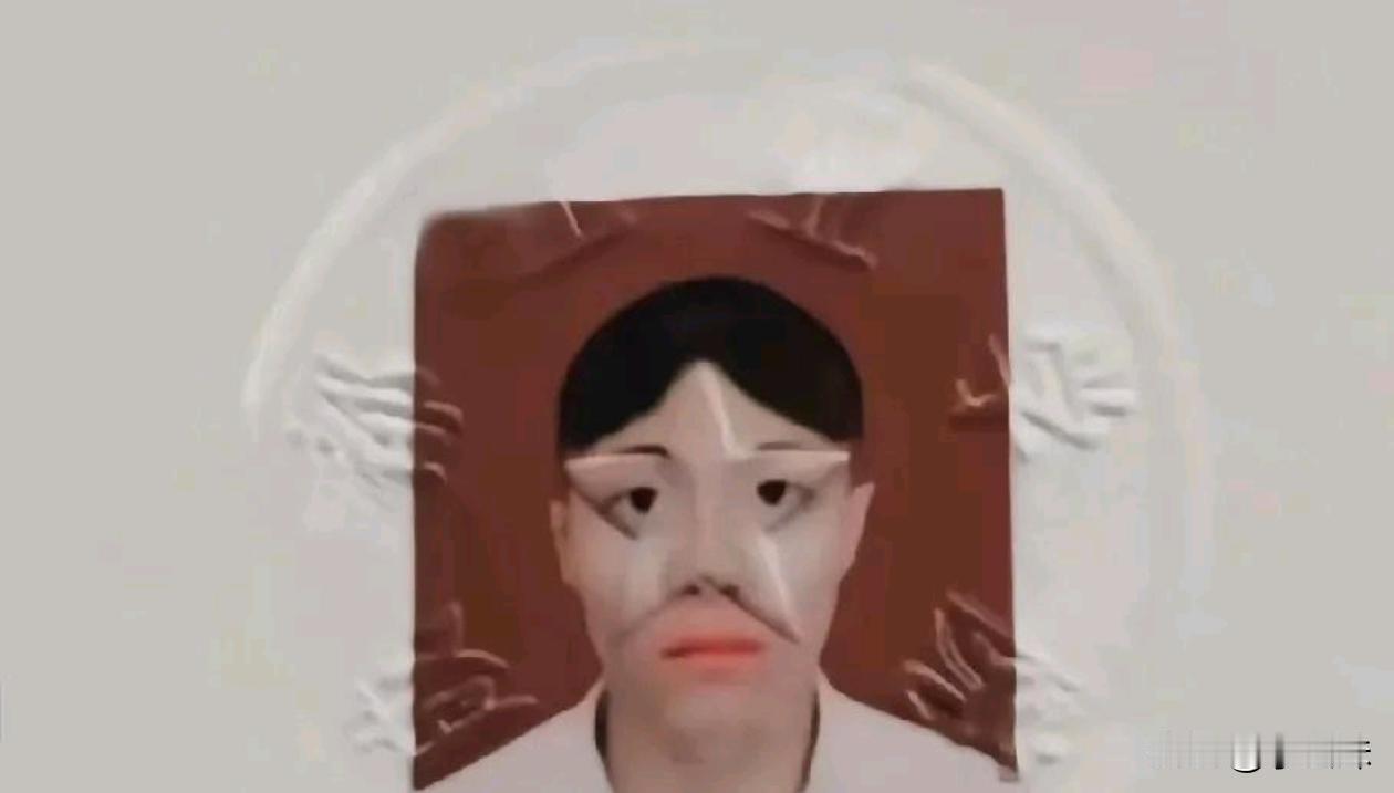 越看越眼熟，总感觉在哪里见过