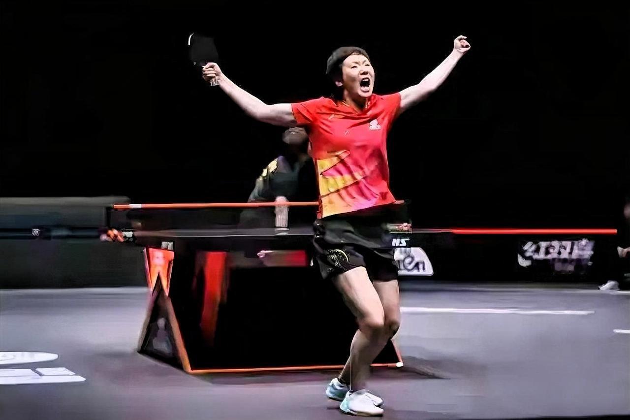 1. 战绩含金量拉满：2025年她高歌猛进，不仅在全运会女单决赛中4比2战胜孙