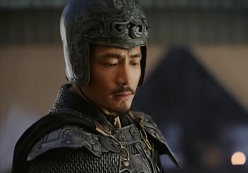 公元224年，曹丕邀请夏侯尚参加宴席，在宴席上当即加封他为昌陵乡侯。夏侯尚正在宴