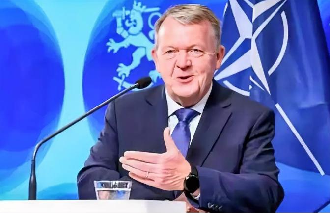 丹麦人闹了个国际笑话，以后不许中国在格陵兰岛做任何投资。这是丹麦外交大臣拉斯穆森