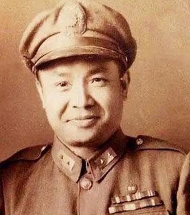 谁的起义对蒋介石打击最大？非傅作义陈明仁，而是潜伏20年用一次起义打乱12