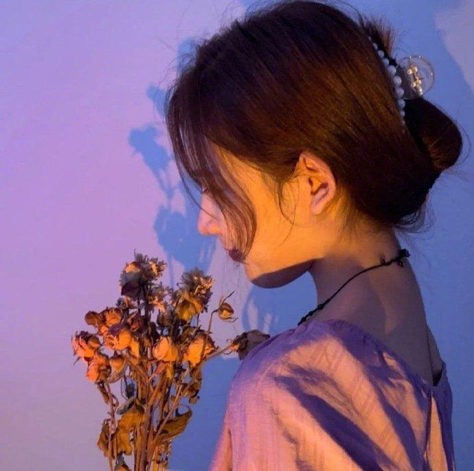 别再纠结“男人爱不爱你”这种破事了！我今天就把男人的“底层逻辑”给你扒得