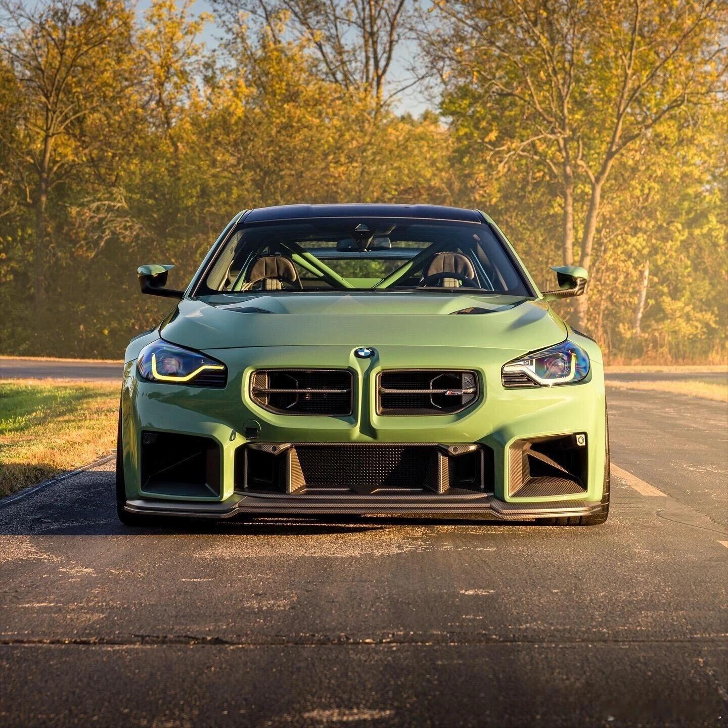 猛兽出笼，型格由我。BMWG87M2直列六缸猛擎加持，后驱驾趣纯粹至极。凌