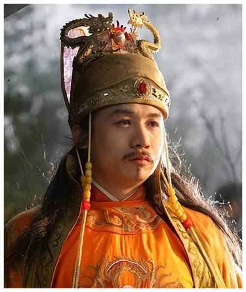 崇祯帝的冷知识。第一，魏忠贤权倾朝野，却被17岁的崇祯轻松诛杀，虽然除掉了奸臣