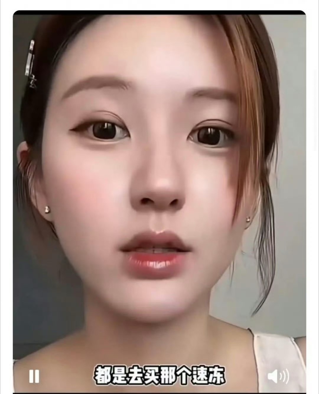 赵露思说自己不知道饺子可以包，结果被网友发现她之前拍戏都擀过饺子皮包过饺子，这？