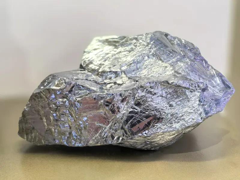 中国钍资源堪称逆天般的存在！按照现有的能源消耗水平，足以供十四亿人使用几万年。在