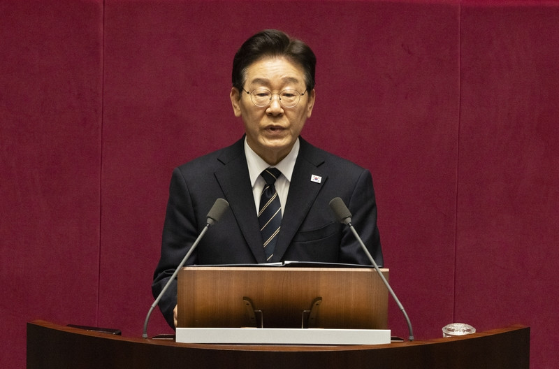 韩国总统呼吁民众